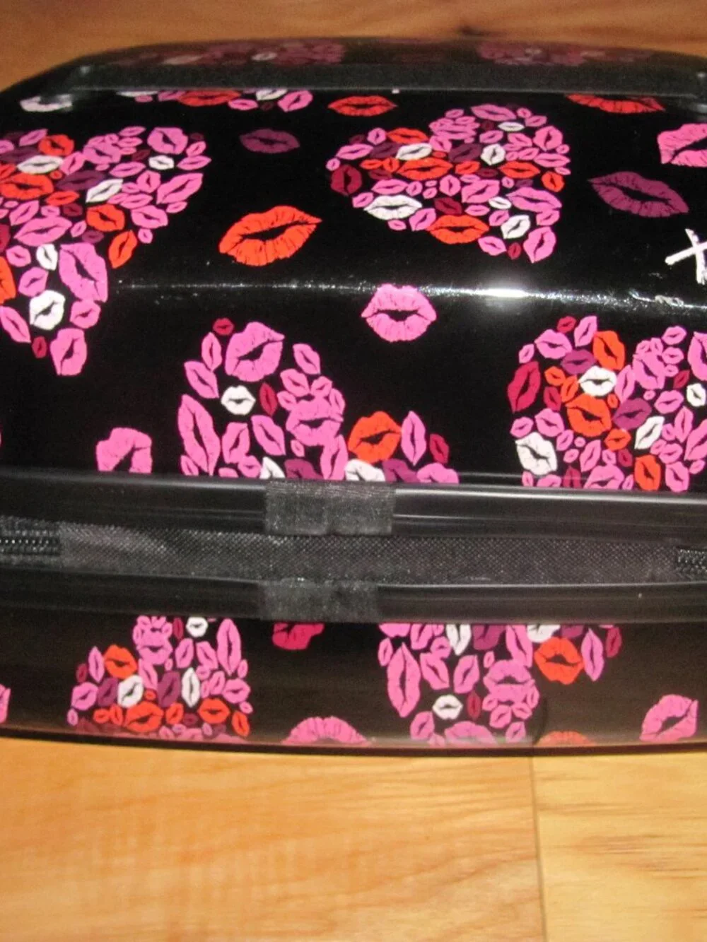 Betsey Johnson 11